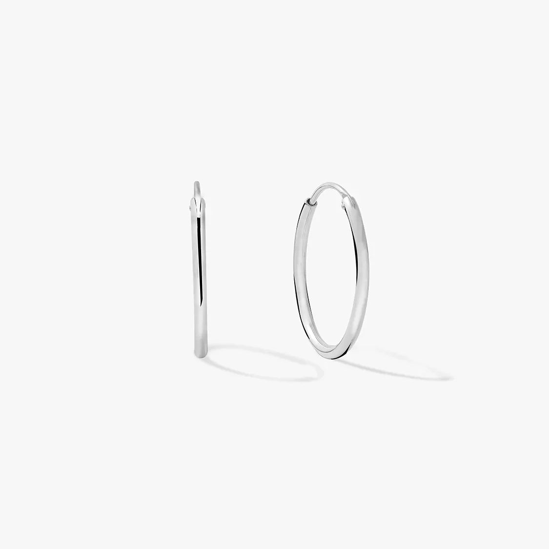 Medium Hoops