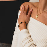 onyx clove motif