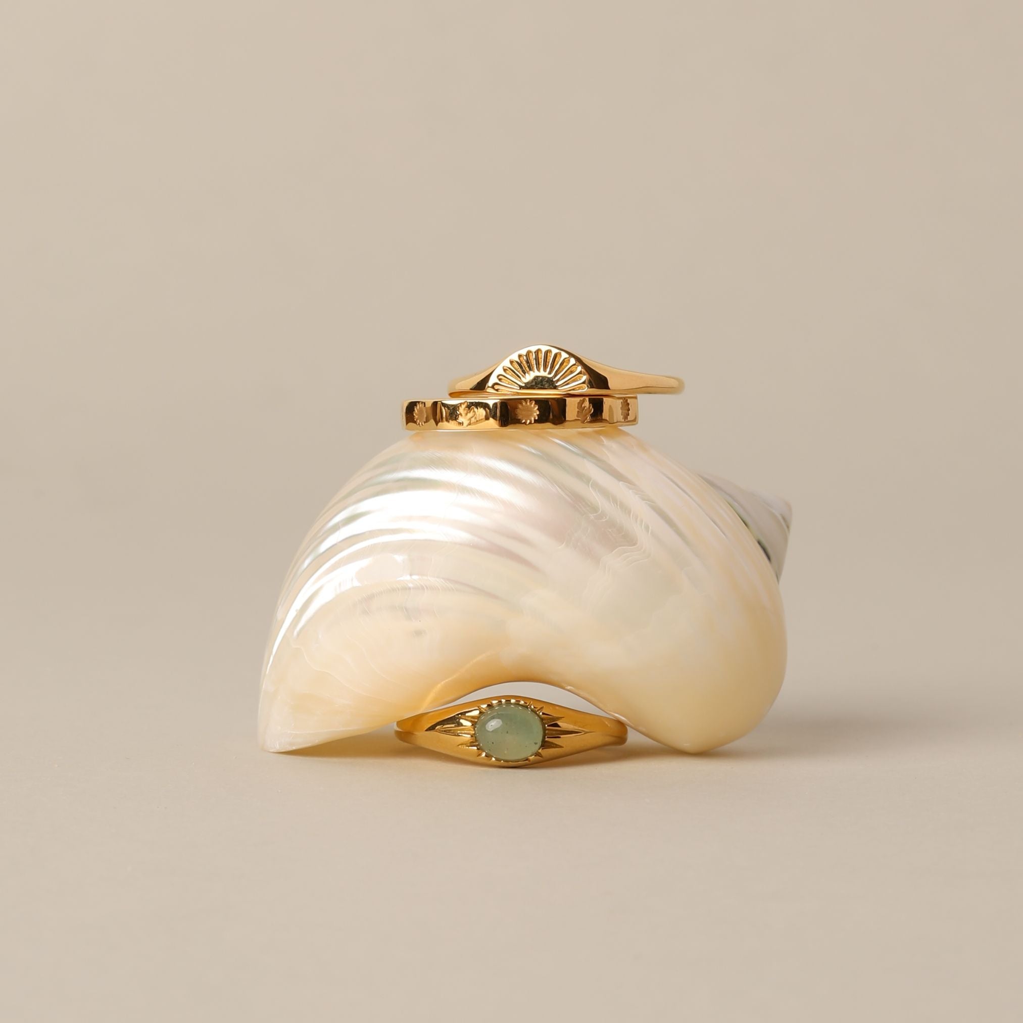 Sunrise ring