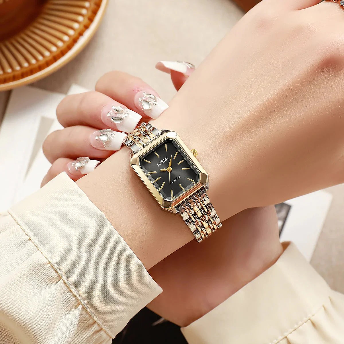 Aisleen Square Dial Steel Strip Quartz Watch - Stylish, Durable Timepiece
